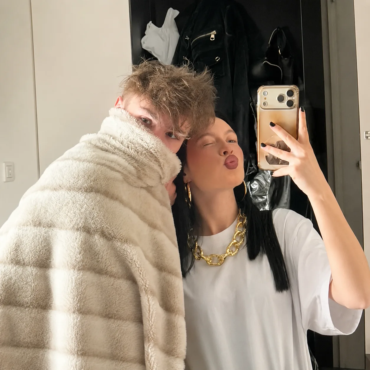 Соня и Влад 🖤💙 — аватар канала в MAX